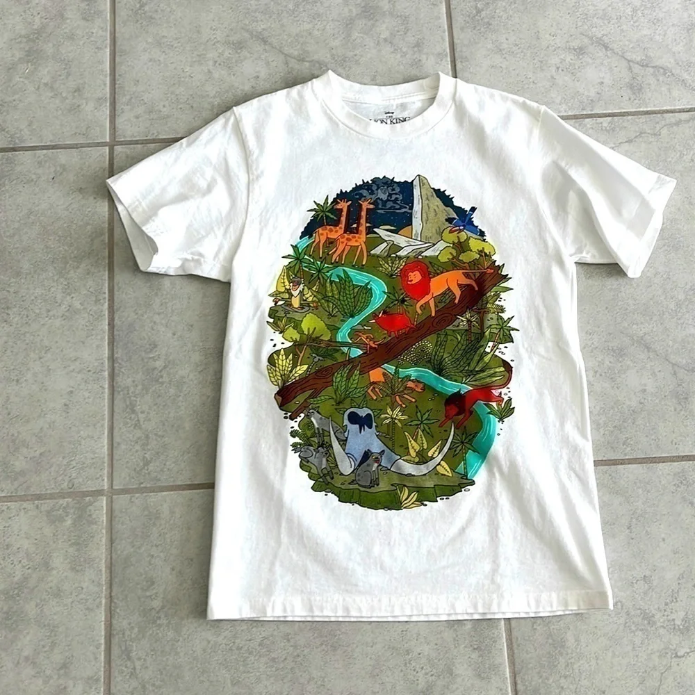SOLD!! Disney - “Lion King” T-Shirt - Picture 1 of 4